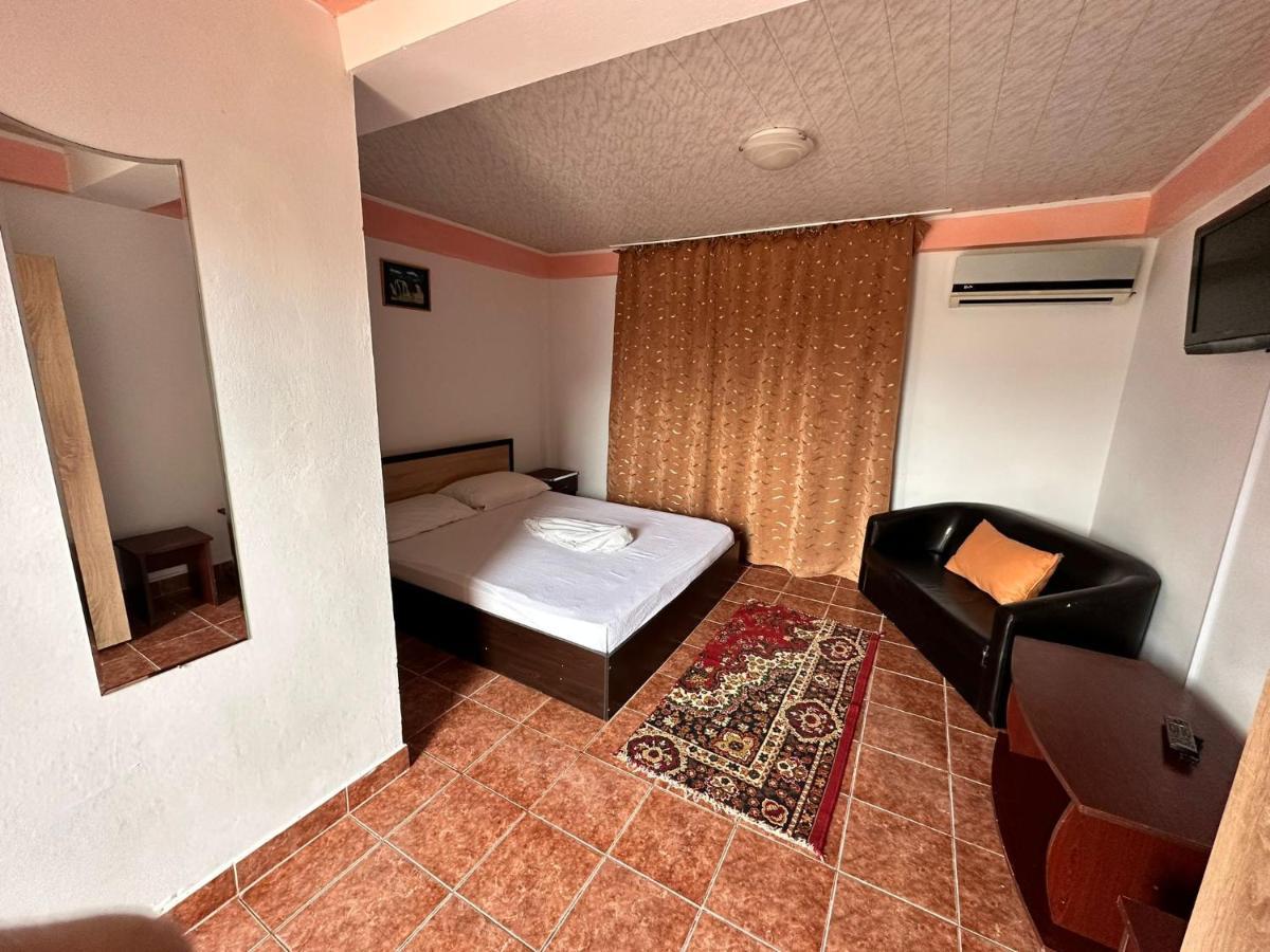Casa Bucuria Hotel Costinești Kültér fotó